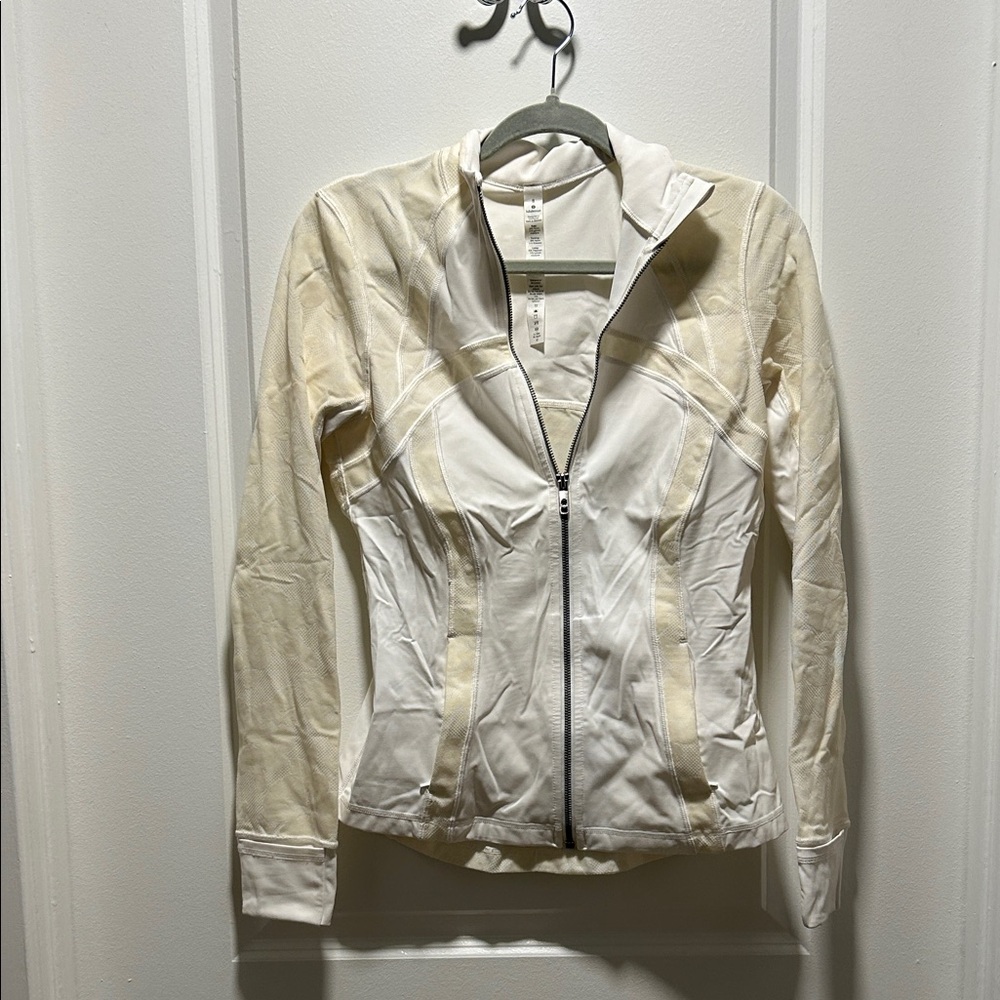 Lululemon white and cream floral jacket